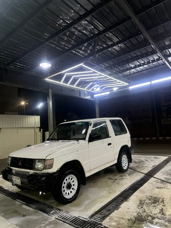 جيب باجيرو ميستوبيشي99 0