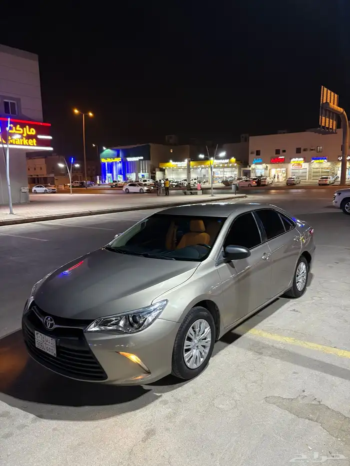 كامري 2017 عوديه ممشى قليل نظيفه 3