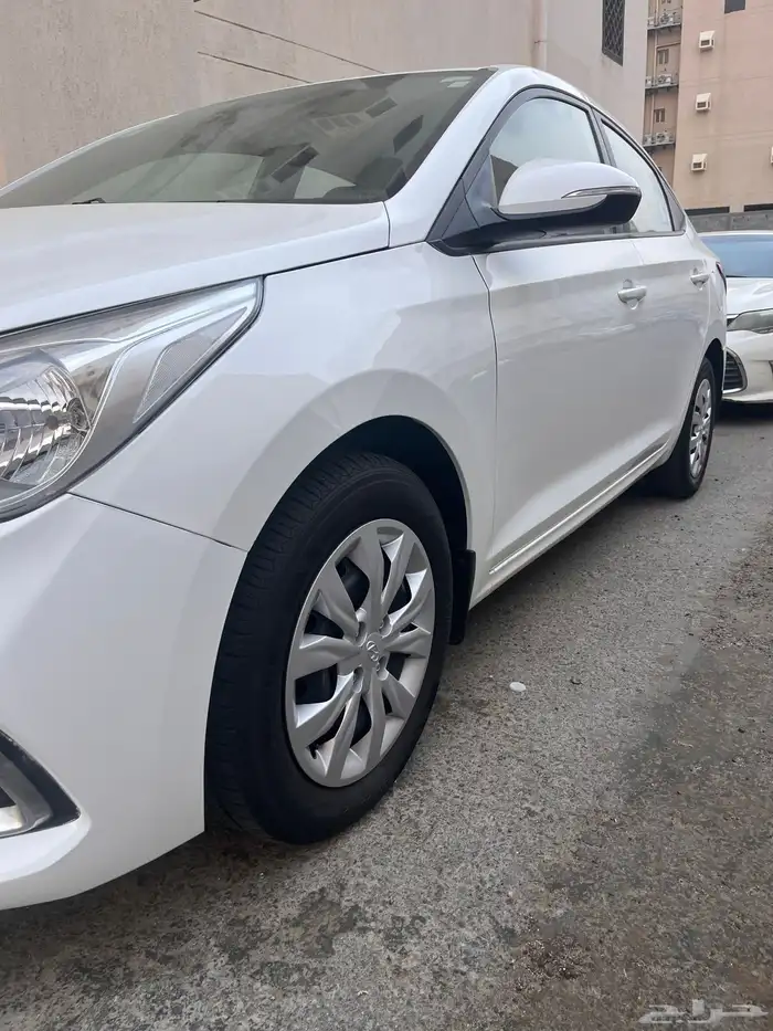 اكسنت 2020 استناندر 1