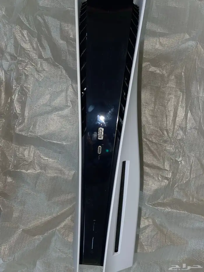 سوني 5 نسخة السي دي مستعمل استخدام نظيف معه كل ملحقاته 1