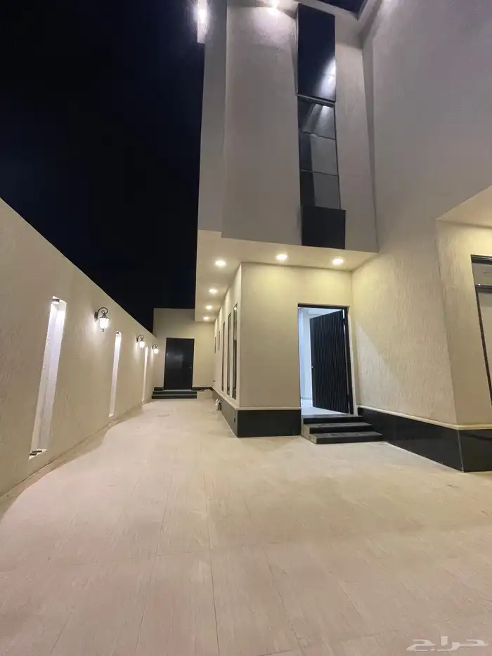 فلل للبيع حي الشروق 1