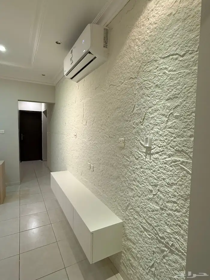 شيبورد ديكور صاله ديكورتلفزيون مرايات طاوله معلق اصباغ 7