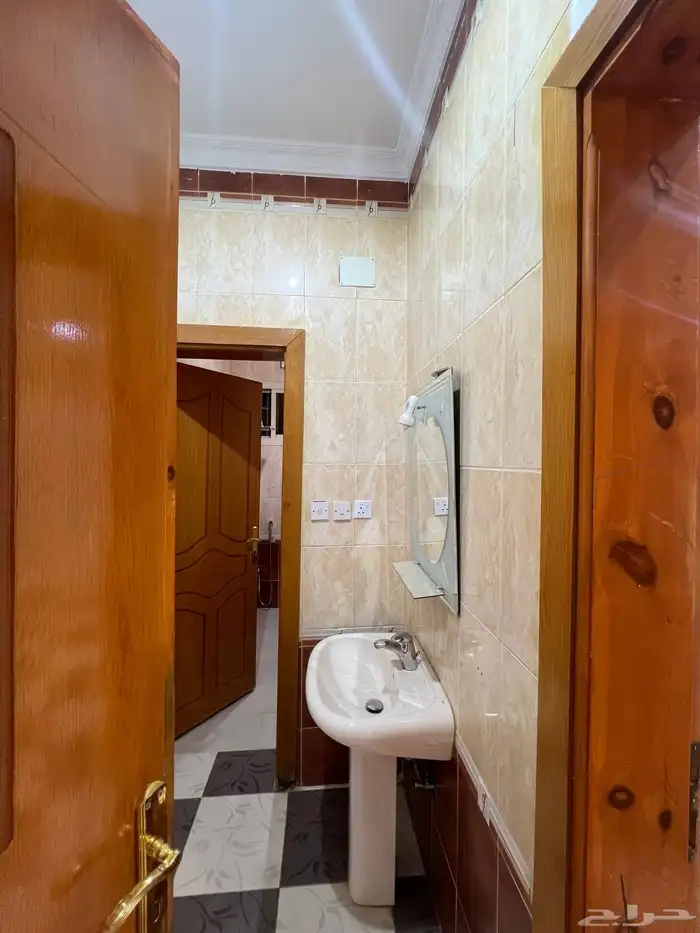 عمارة للبيع جبرة 7