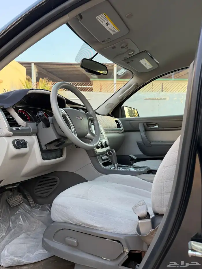 جي ام سي اكاديا 2013 13