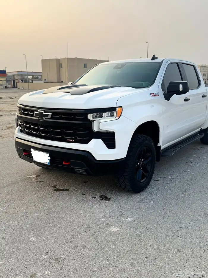 سلفرادو تريل بوس 2023 0