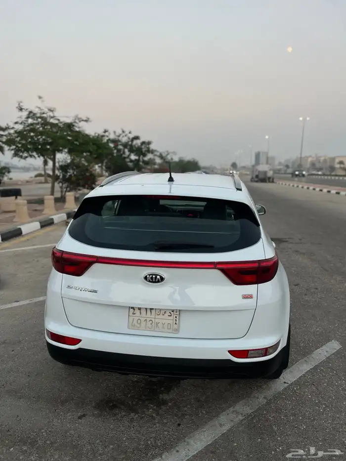 جيب كيا سبورتاج 2018 (بنزين) سعودي وكاله 7