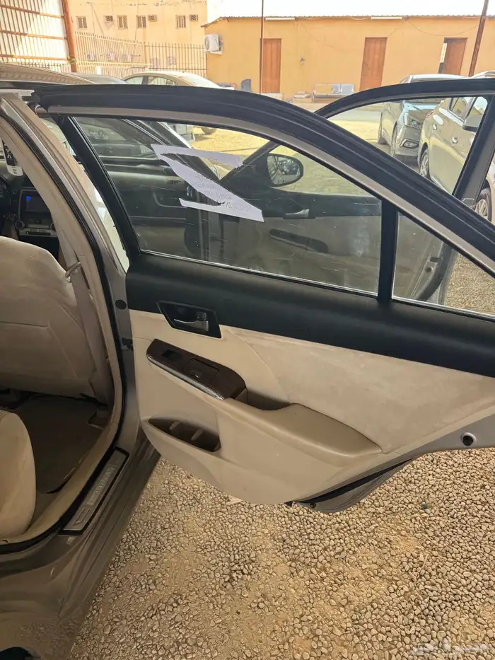 للبيع تويوتا كامري 2014 الساير وراد الكويت فل بصمه 19