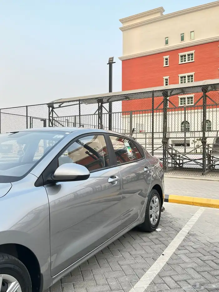 كيا ريو 2022 10