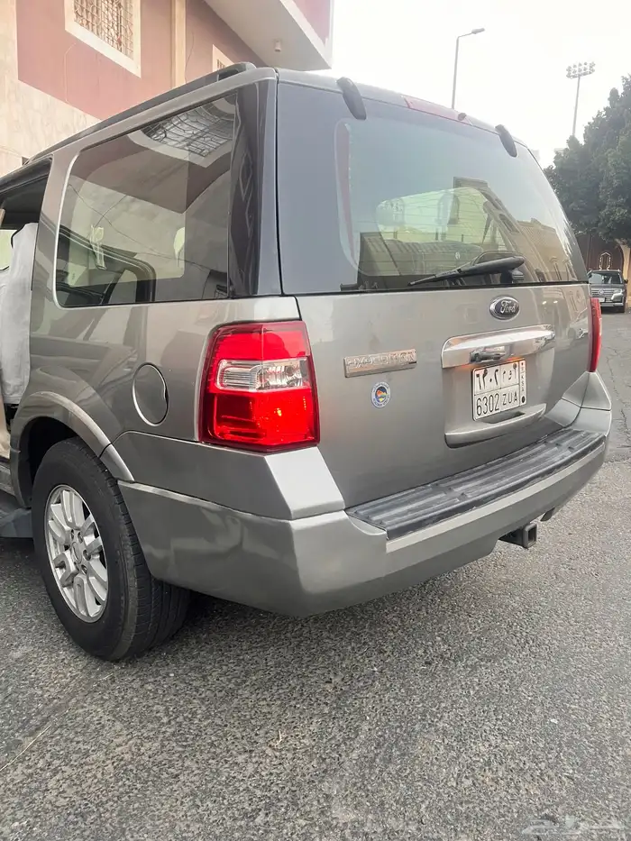 فورد اكسبدشن 2009 خميس مشيط 2
