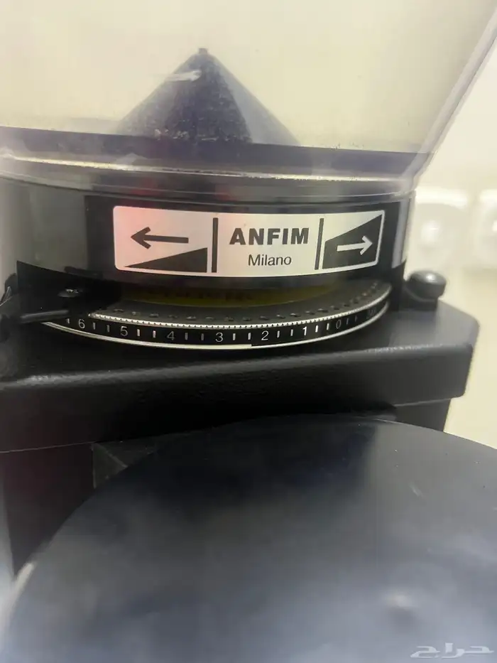 مطحنة قهوة انيفم ميلانو احترافية ايطالية 1