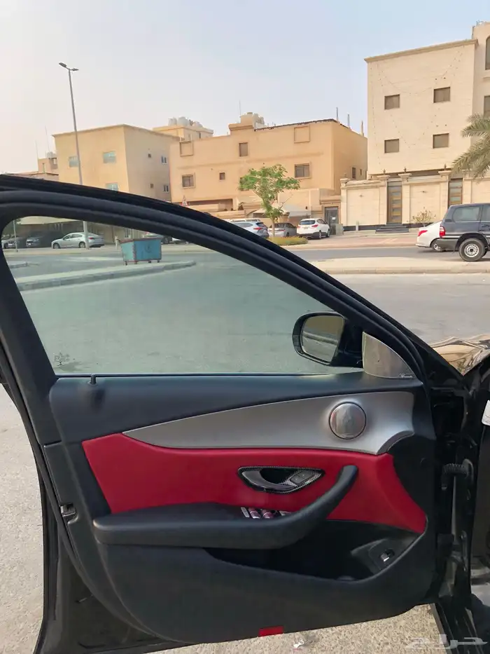 مرسيدس بنز E 2018 11