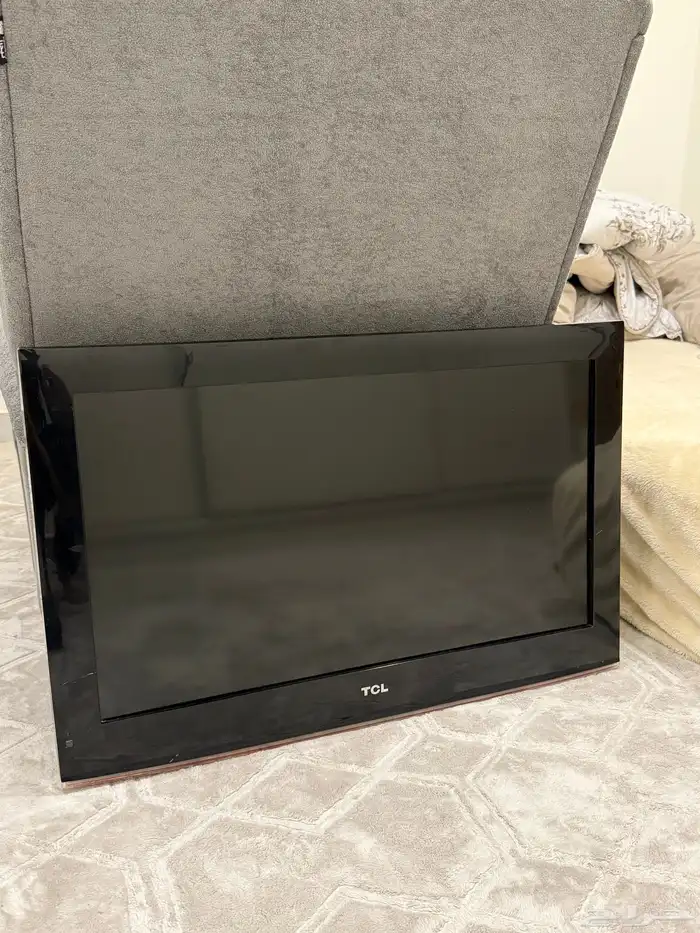 شاشة TCL للبيع 1
