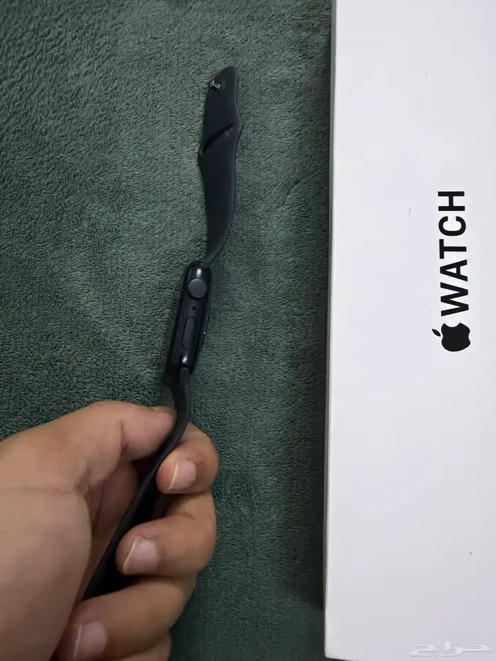 ساعه ابل se 4