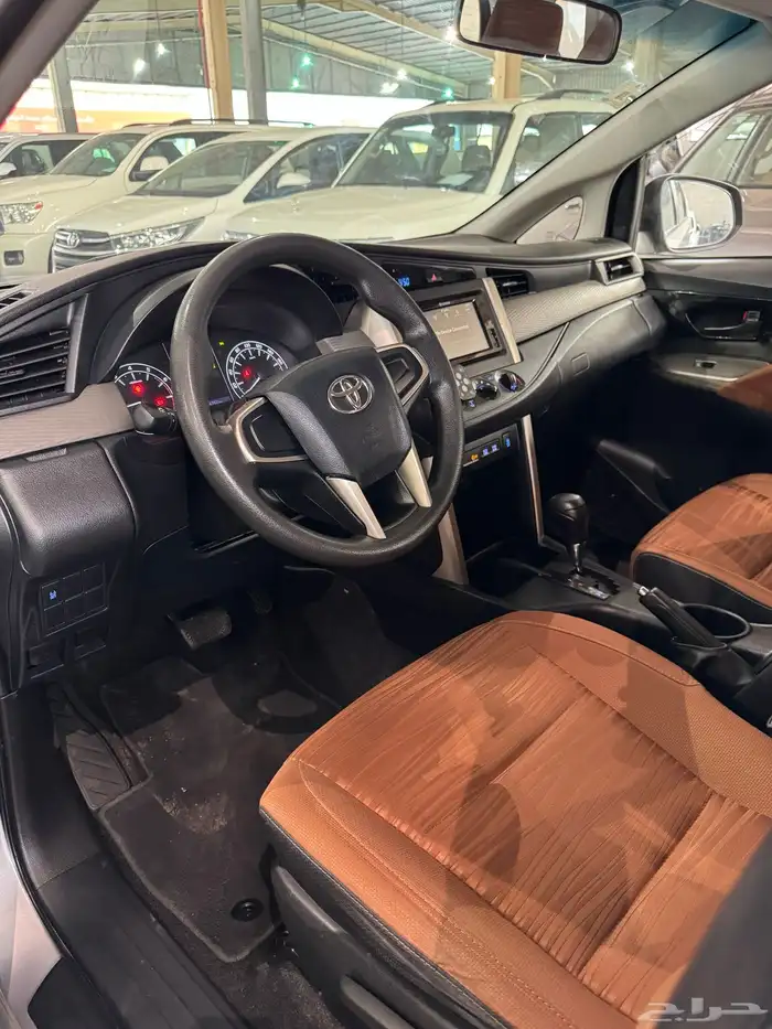 للبيع تويوتا انوفا 2022 10