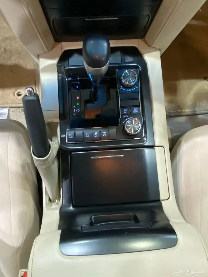 للبيع جيب جي اكس ار 2020 تورينق فل كامل عبداللطيف عداد 72 20