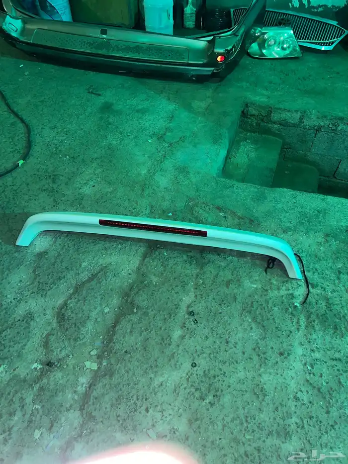 وجهية لاندكروزر جيب2004 GXR J مع جناح 0