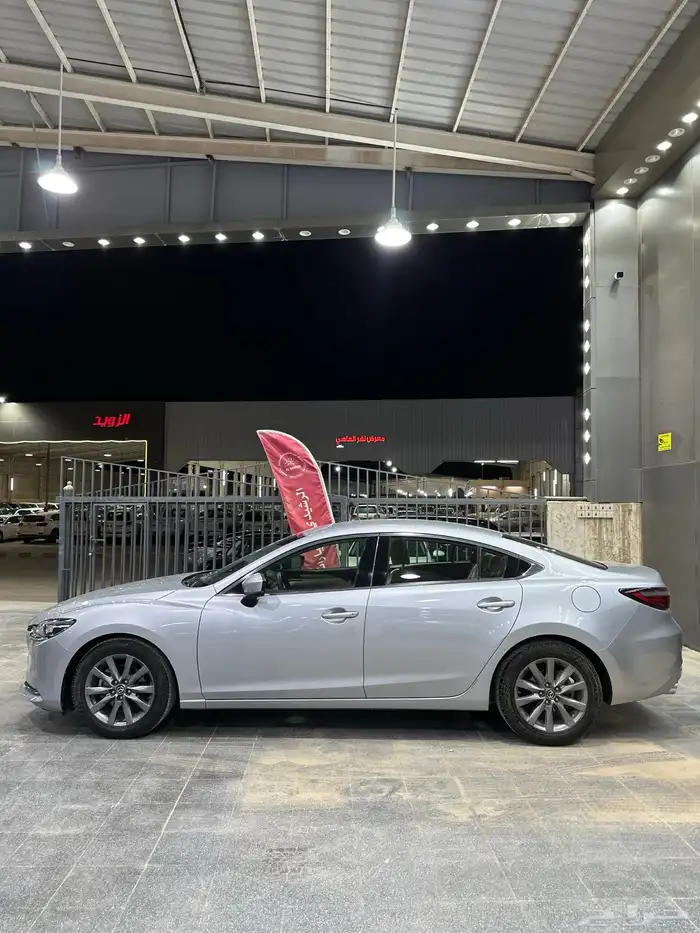 مازدا زوم 6 2020 فضي لدى معرض(عبيد الرشيدي) 11