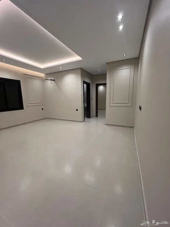 عمارة للبيع بالكامل جديدة 6 شقق في حي السعيد 12