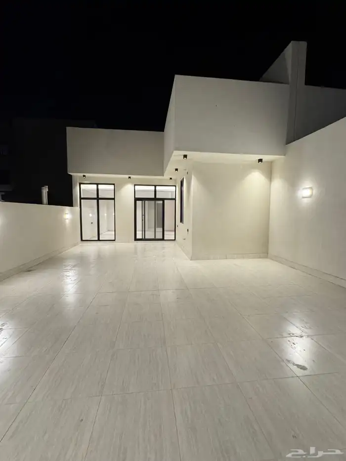 للبيع فيلا دوبلكس مميزه بمكة حي الزايدي 28