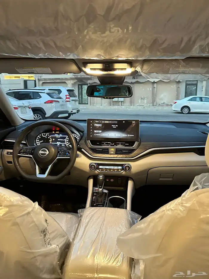 نيسان التيما 32