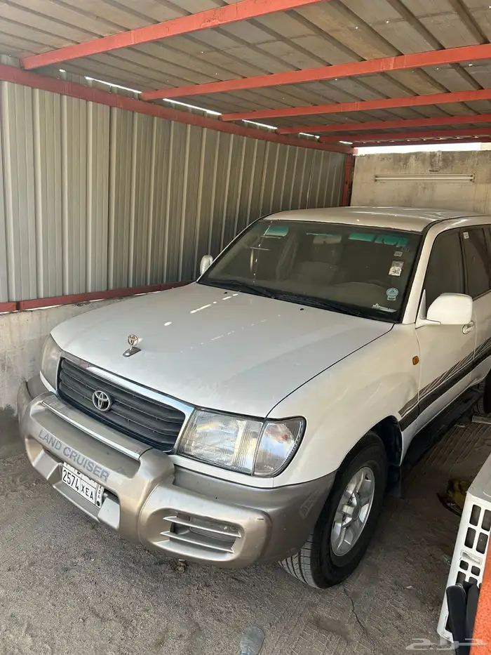 جيب لاند كروزر 2000 6