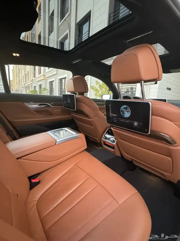 بي ام دبليو مديل 2019 730 5