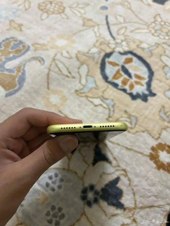 ايفون 11 للبيع . 2