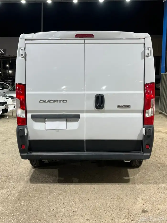 باص 2020 بضاعه ديزل قير عادي 7