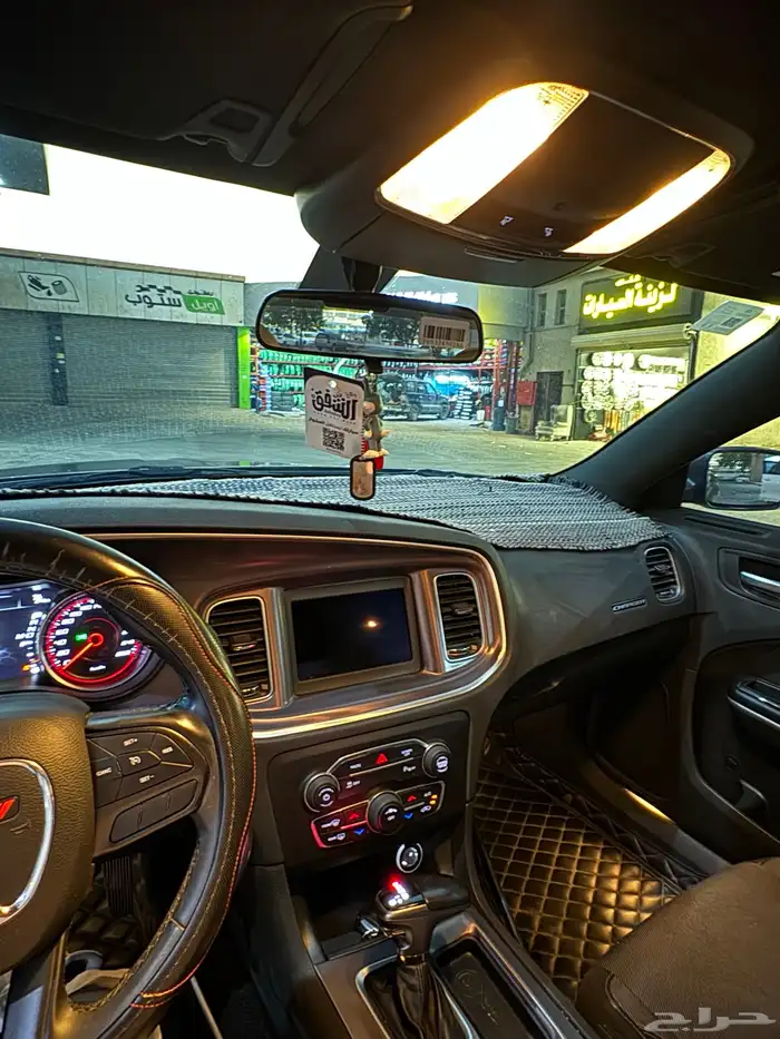 دودج تشارجر SXT 4