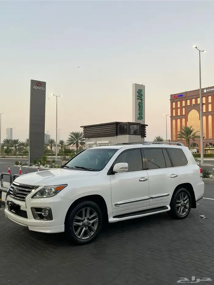 لكزس للبيع 2014 1