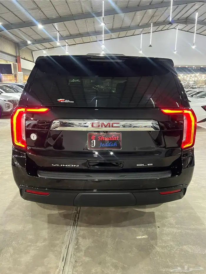 جي ام سي يوكن 2023 SLE شبه جديد 3