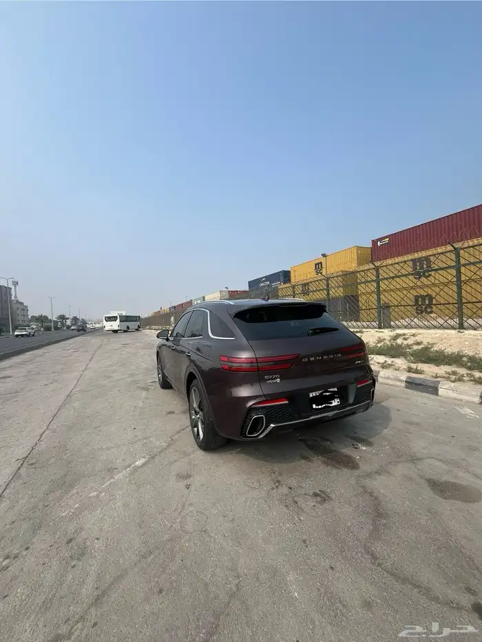 جينيسس GV70 4