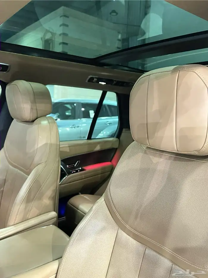 رنج روفر فوج 2023 SE ضمان وصيانة مجانية 7