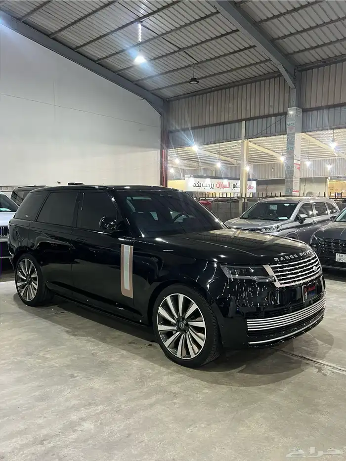 رنج روفر فوج 2023 SE ضمان وصيانة مجانية 2