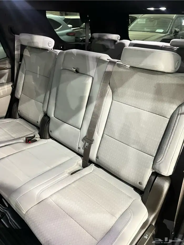 جي ام سي يوكن 2023 SLE شبه جديد 9