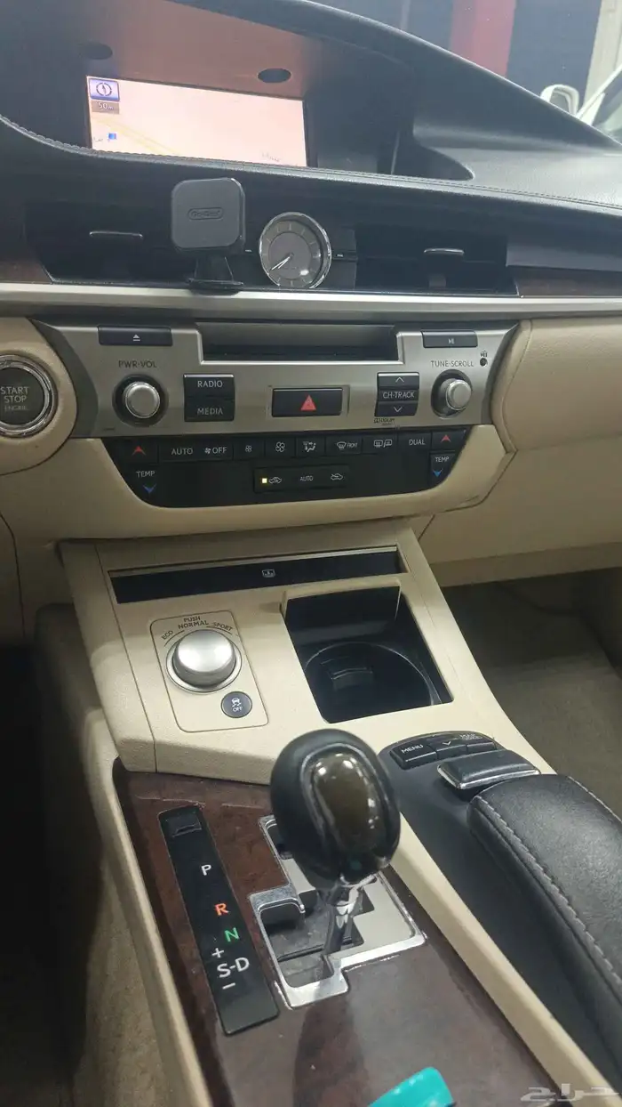 لكزس es350 موديل 2013 9