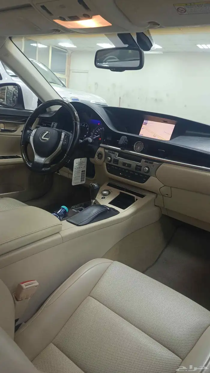 لكزس es350 موديل 2013 8