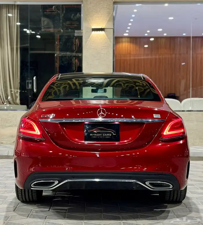 مرسيدس 2020 C200 فل (بحالة ممتازة) 3