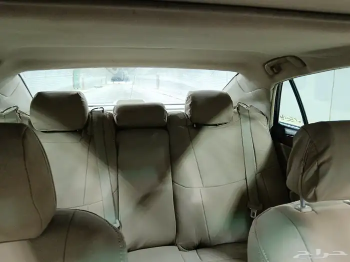 للبيع السياره افالون مديل 2012 ليمتيد 30