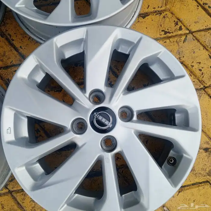 جنوط نيسان صني 2025مقاس 15اصلي وكاله شد بلد... 6