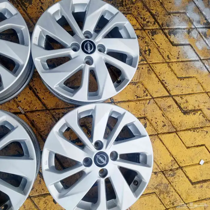 جنوط نيسان صني 2025مقاس 15اصلي وكاله شد بلد... 13