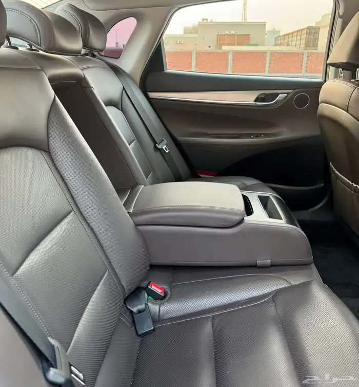 أزيرا 2020 رمادي للبيع 11