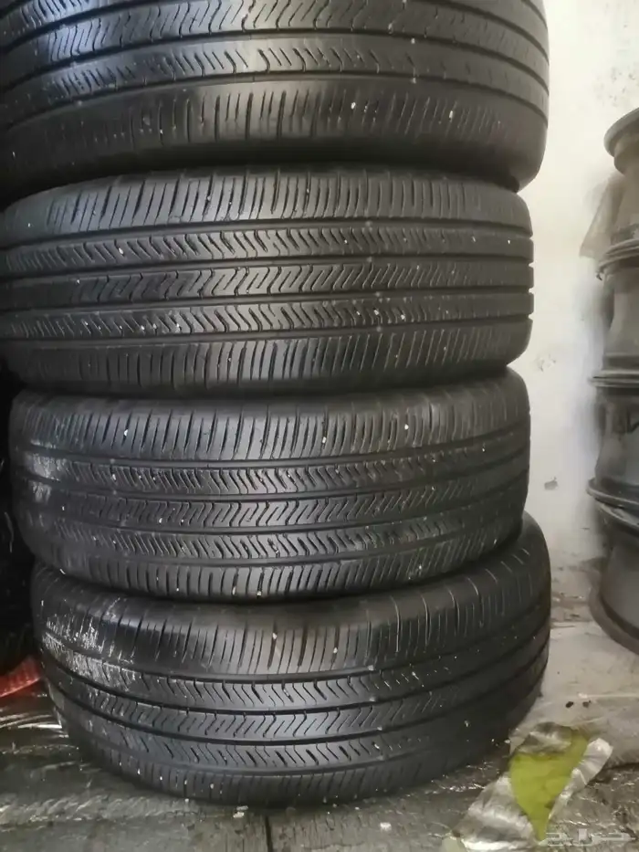 كفرات تويو ياباني نظيف مره ومشررطه 2