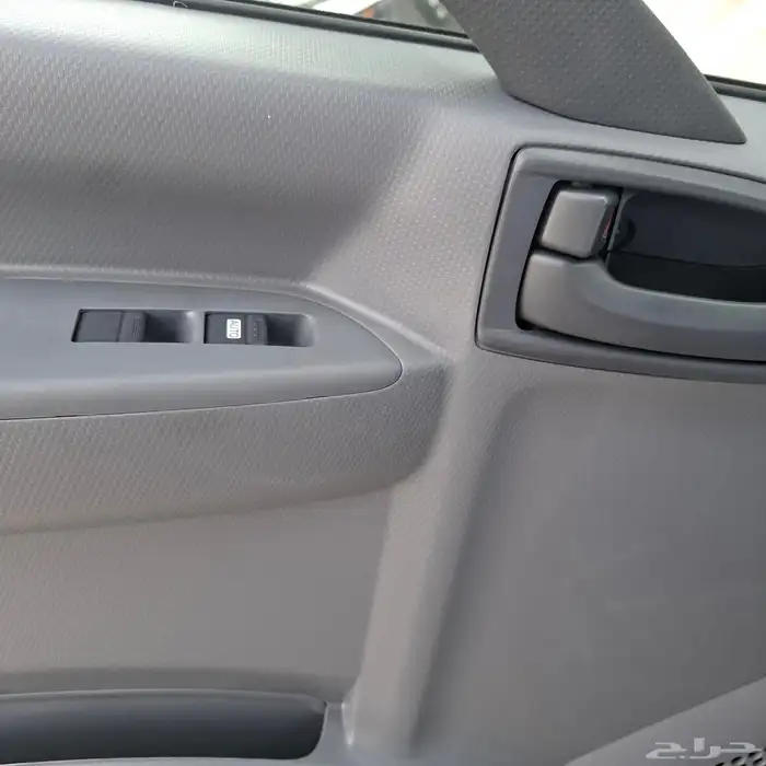 ايسوزو دينا 2024 محرك 4.8 الطن3 خليجي السعر 124شامل الضريبه 12