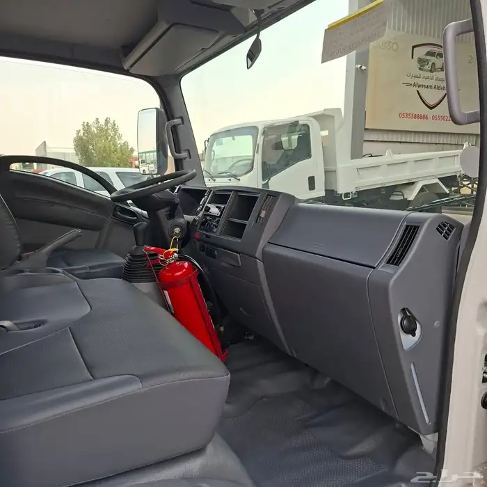 ايسوزو دينا 2024 محرك 4.8 الطن3 خليجي السعر 124شامل الضريبه 9