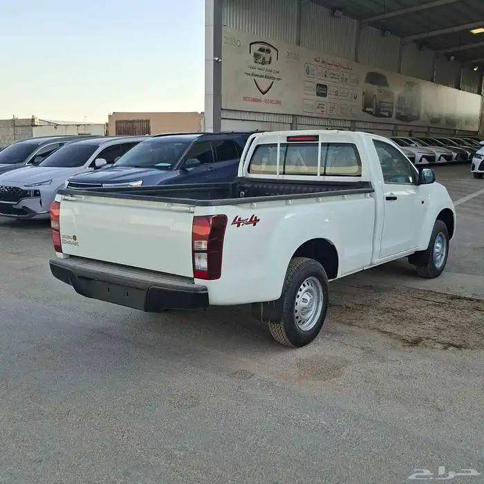 ايسوزو ديماكس 2025 غمارة دبل السعر 84 الف شامل الضريبه 4