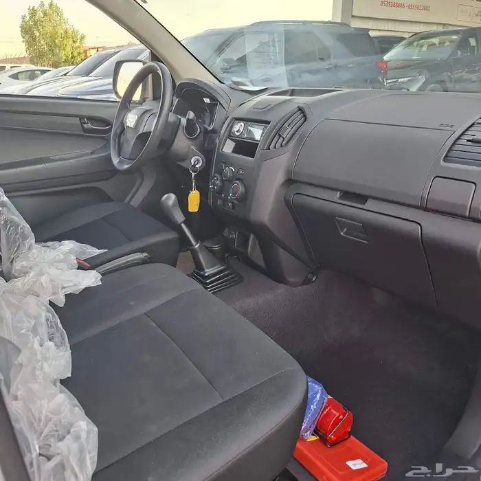 ايسوزو ديماكس غمارة 2025 بدون دبل السعر74 الف شامل الضريبه 13