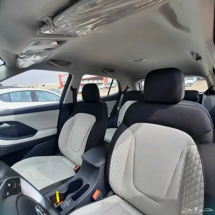 هونداي كريتا سمارت 2025 السعر 74000 شامل الضريبة 14