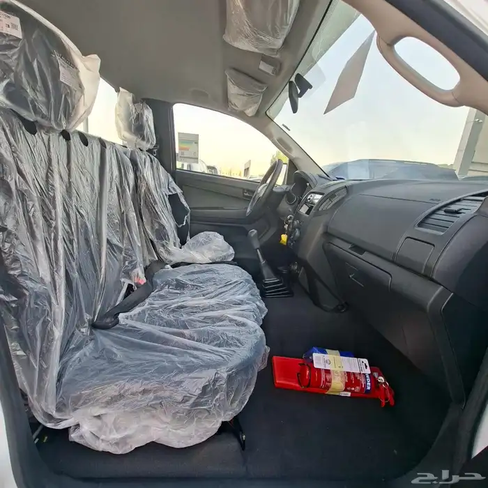 ايسوزو ديماكس 2025 غمارة دبل السعر 84 الف شامل الضريبه 13