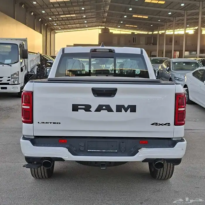 دودج رام لميتد بلاك اديشن 2025 خليجي السعر 295 شامل الضريبه 7